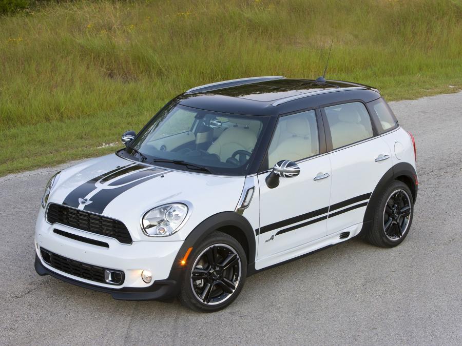  Mini Cooper Countryman S All4 2010 года  (US) (фото 1 из 37)